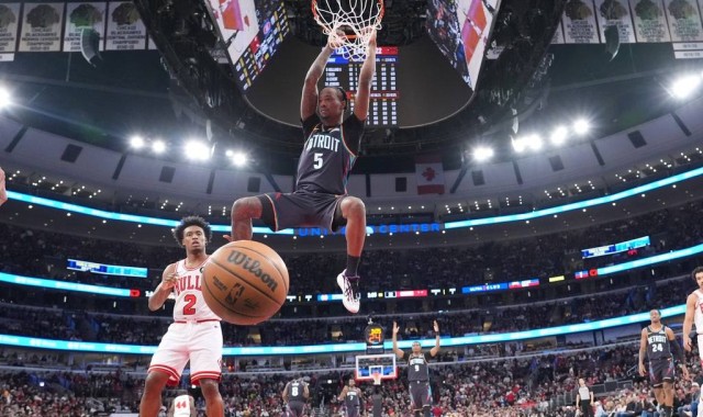 坎宁安18+9+13杜伦26+13 活塞擒公牛5连胜