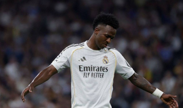 维尼修斯命悬一线：皇马风口上的七号，续约受阻却找不到买家？