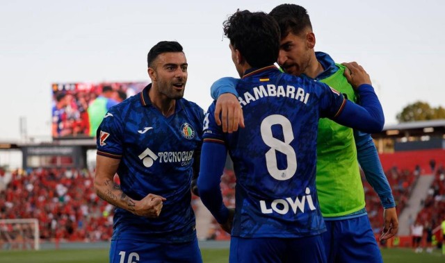 赫塔费逆袭比利亚雷亚尔 2-1收获西甲两连胜，黄潜遭遇连败