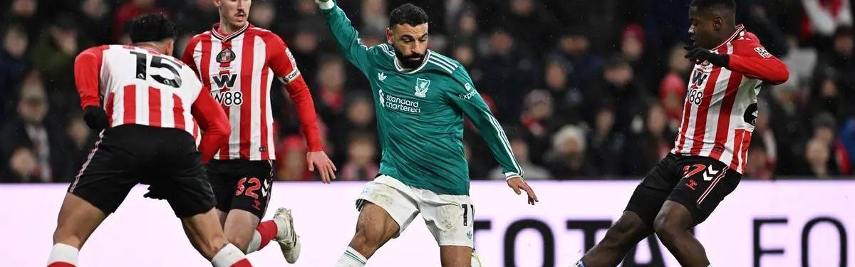 利物浦1-0掀翻魔鬼主场！范戴克创纪录绝杀，右后卫魔咒仍存在！