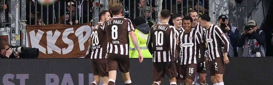 德甲第23轮：圣保利赢球上岸，斯图加特遭垫底逼平，弗赖堡升第七