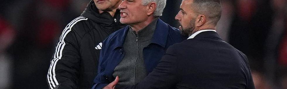 穆帅又上头条了！但这次不是因为绝杀，而是因为一场赛后言论，让他从狂人变成了众矢之的