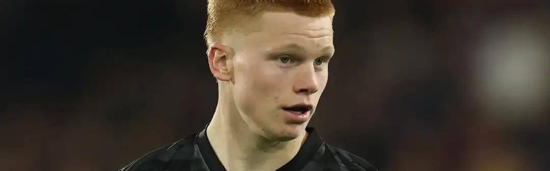 20岁新星首选西甲！皇马巴萨争抢，科曼亲聊国门大开